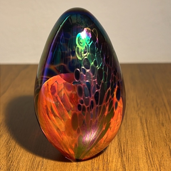 GES Glass Eye Studio Iridescent Egg Art Glass Paperweight 1997 - Picture 14 of 14